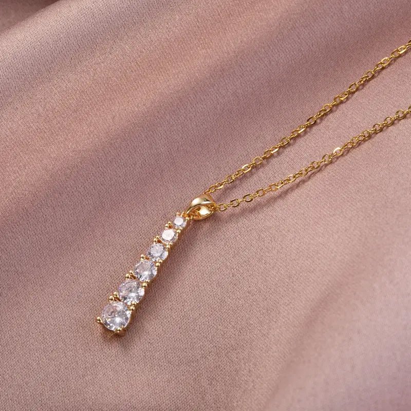 0003_40c5ba9f-ec24-44e7-b65e-af63f4bc5904 0.33 Carat H/I Lab Grown Round Diamond Drop Necklace - Image 3